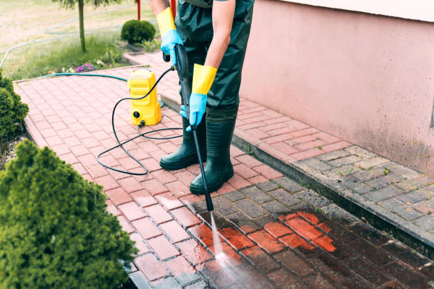 Why Choose Our Certified Pressure Washing Experts for Your Project Needs in Romancoke, MD?